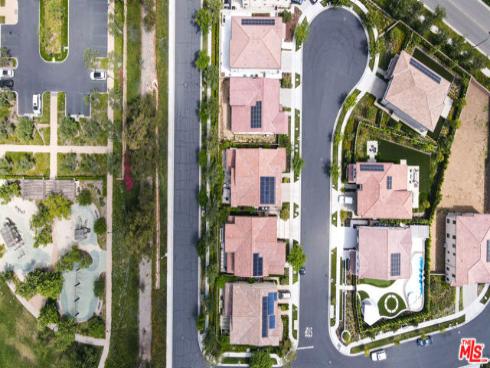 55 Suede , Irvine, CA