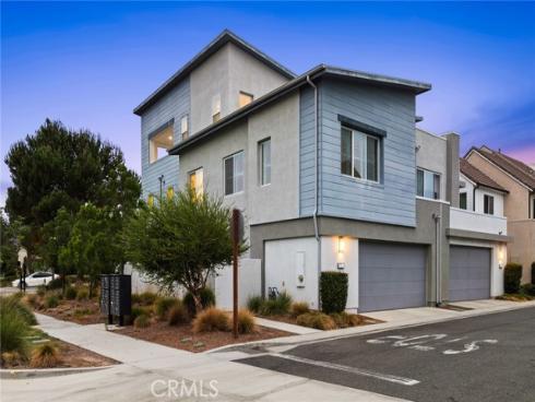 118 Modjeska , Irvine, CA