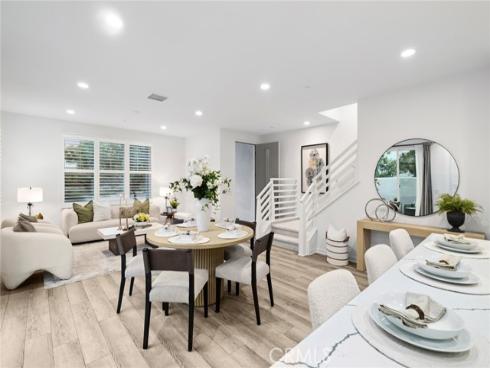 118 Modjeska , Irvine, CA