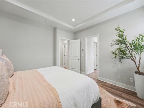 127 Annuals , Irvine, CA