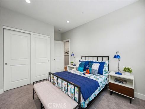 127 Annuals , Irvine, CA