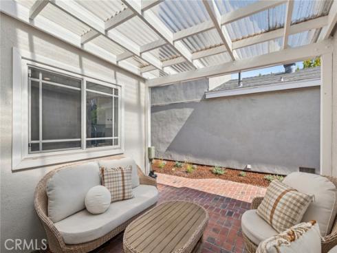 76 Racing Wind , Irvine, CA