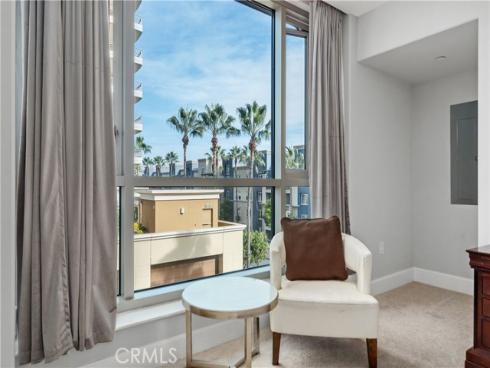 5042 Scholarship , Irvine, CA