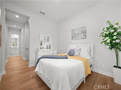 85 Spacial , Irvine, CA