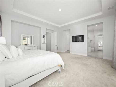 85 Spacial , Irvine, CA