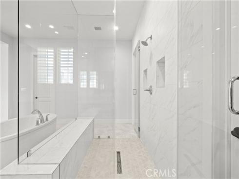 85 Spacial , Irvine, CA