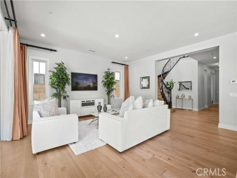 85 Spacial , Irvine, CA