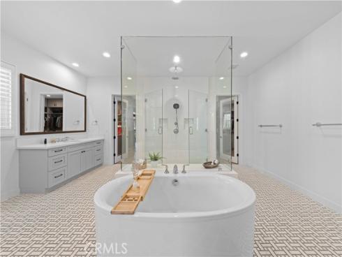 67 Kite , Irvine, CA