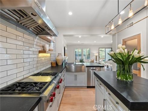 30  Shade Tree  , Irvine, CA