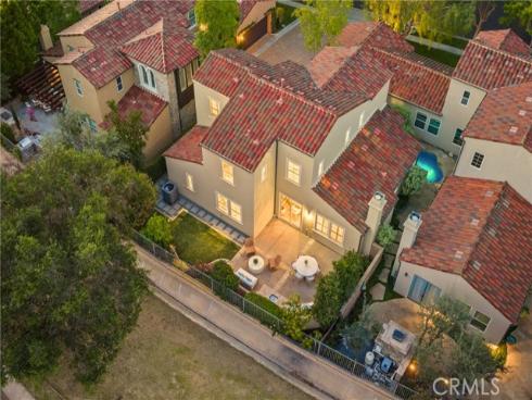 30  Shade Tree  , Irvine, CA