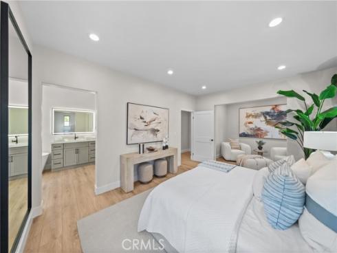 30  Shade Tree  , Irvine, CA