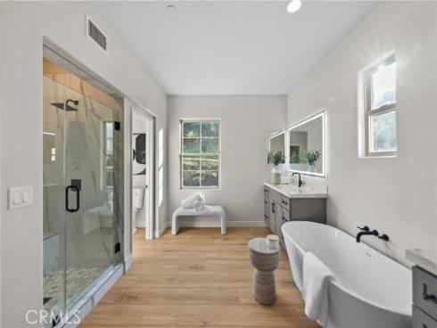 30  Shade Tree  , Irvine, CA