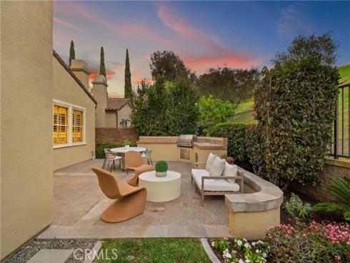 30  Shade Tree  , Irvine, CA