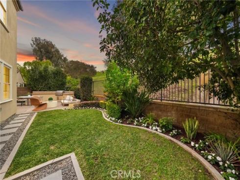 30  Shade Tree  , Irvine, CA