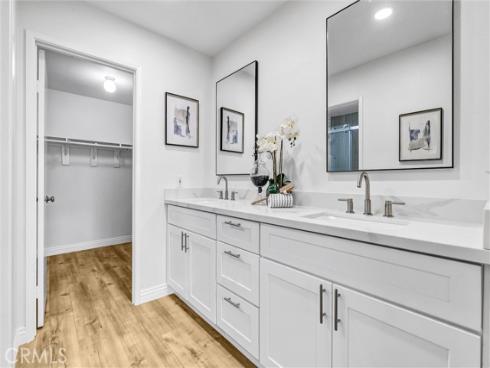 4 Dogwood , Irvine, CA