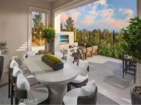 420 Milpas , Irvine, CA