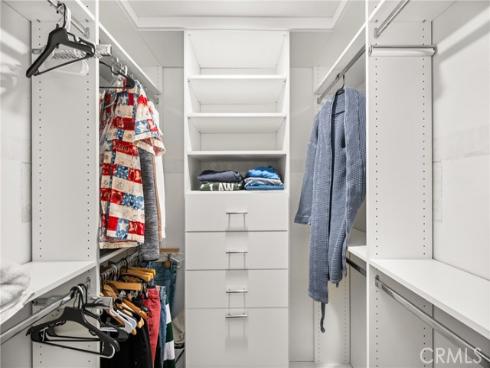 16 Oval , Irvine, CA