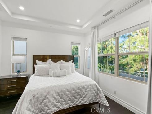 120 Gemstone , Irvine, CA