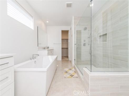 127 Merit , Irvine, CA