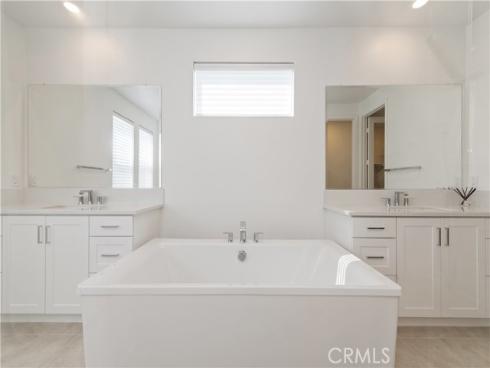 127 Merit , Irvine, CA