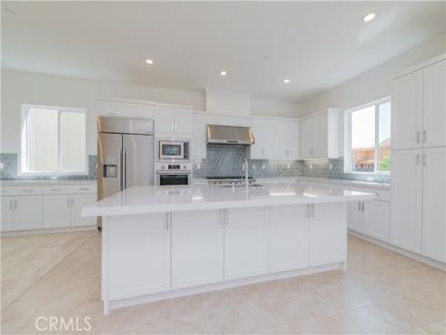 414 Treble , Irvine, CA