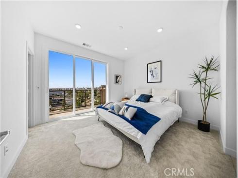 102  Abacus  , Irvine, CA