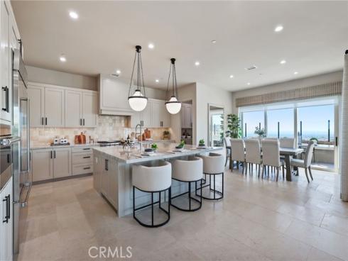 139 Oakstone , Irvine, CA