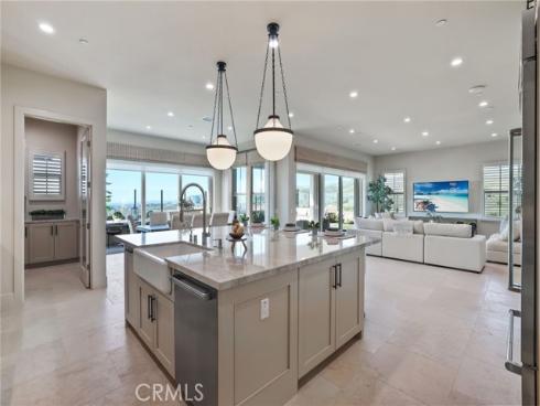 139 Oakstone , Irvine, CA