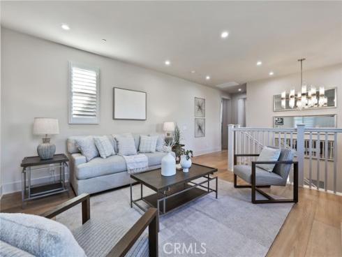 139 Oakstone , Irvine, CA