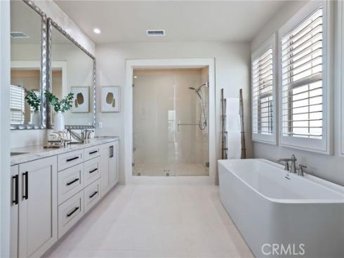 139 Oakstone , Irvine, CA