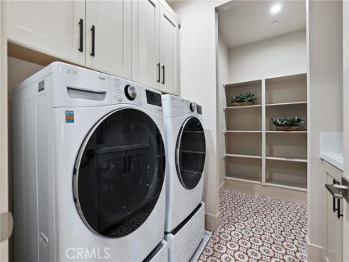 139 Oakstone , Irvine, CA