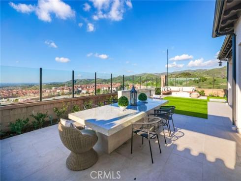 139 Oakstone , Irvine, CA