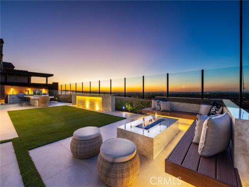 139 Oakstone , Irvine, CA