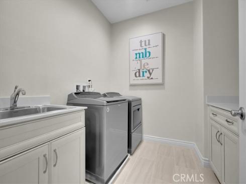 106 Cordial , Irvine, CA