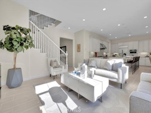 106 Cordial , Irvine, CA