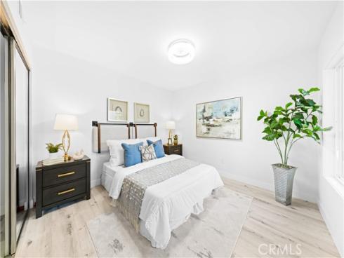 39 Cape Cod , Irvine, CA