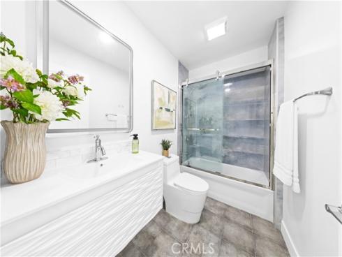 39 Cape Cod , Irvine, CA