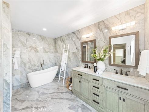 39 Cape Cod , Irvine, CA