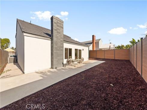 39 Cape Cod , Irvine, CA