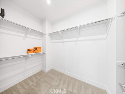 111 Winnett , Irvine, CA