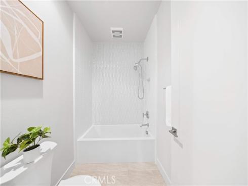 111 Winnett , Irvine, CA