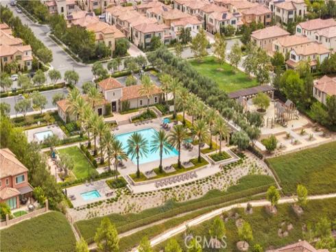 111 Winnett , Irvine, CA