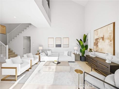 111 Winnett , Irvine, CA