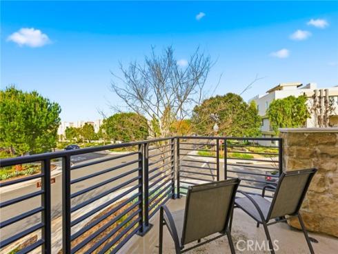 330 Magnet , Irvine, CA