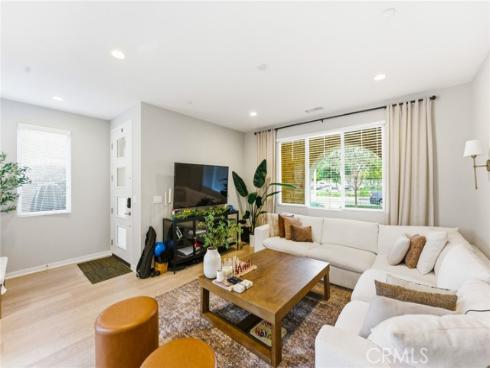 330 Magnet , Irvine, CA