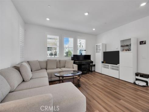 166 Sash , Irvine, CA