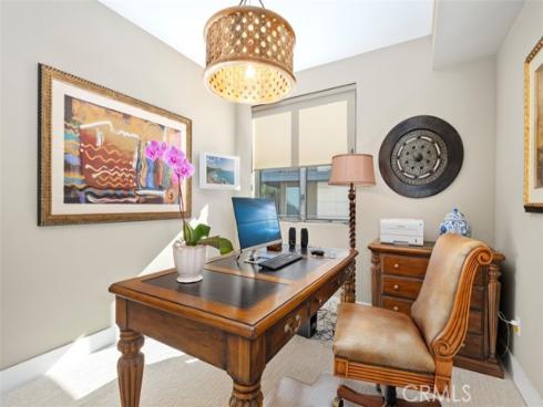 87 Lennox , Irvine, CA