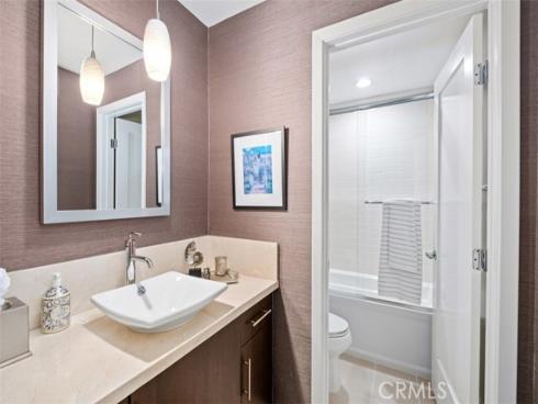 87 Lennox , Irvine, CA