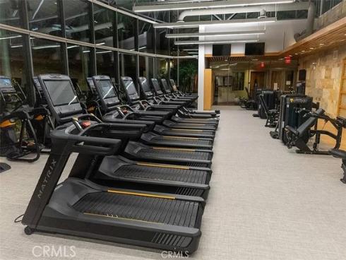 87 Lennox , Irvine, CA