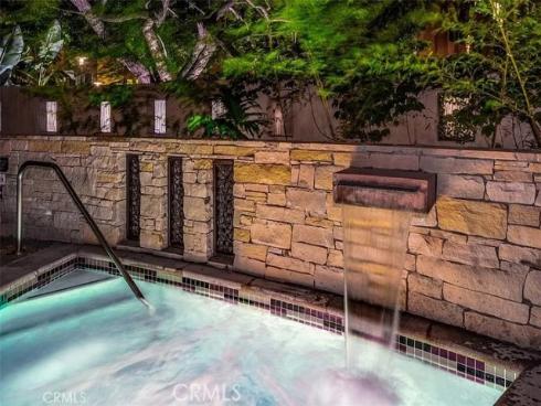 87 Lennox , Irvine, CA